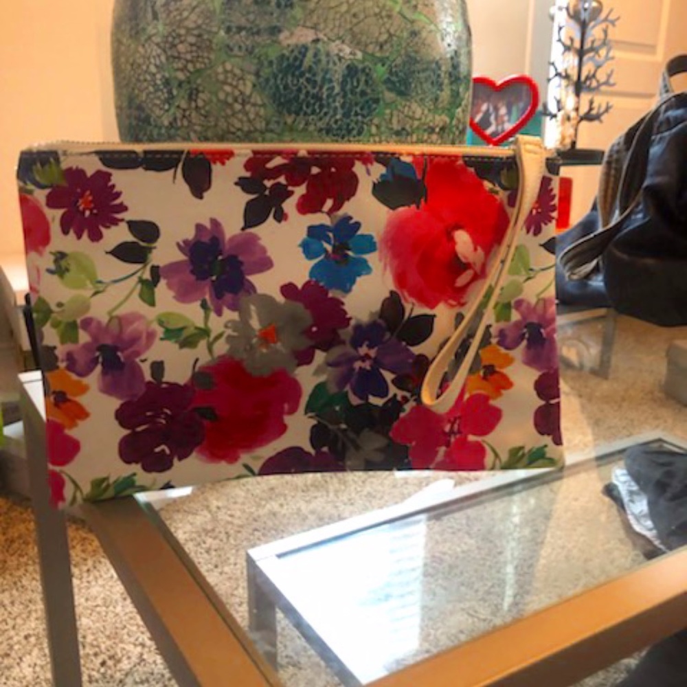 Wristlet Clutch